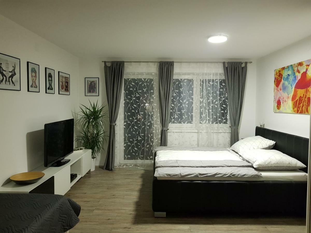 Ferienwohnung Pinsdorf Kültér fotó